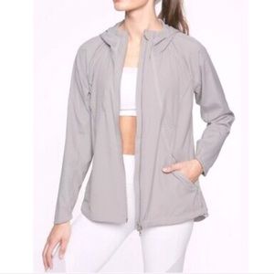Nwt Athleta Catalina Aero Gray Windbreaker Hood Jacket Women Packable UPF 50 XS